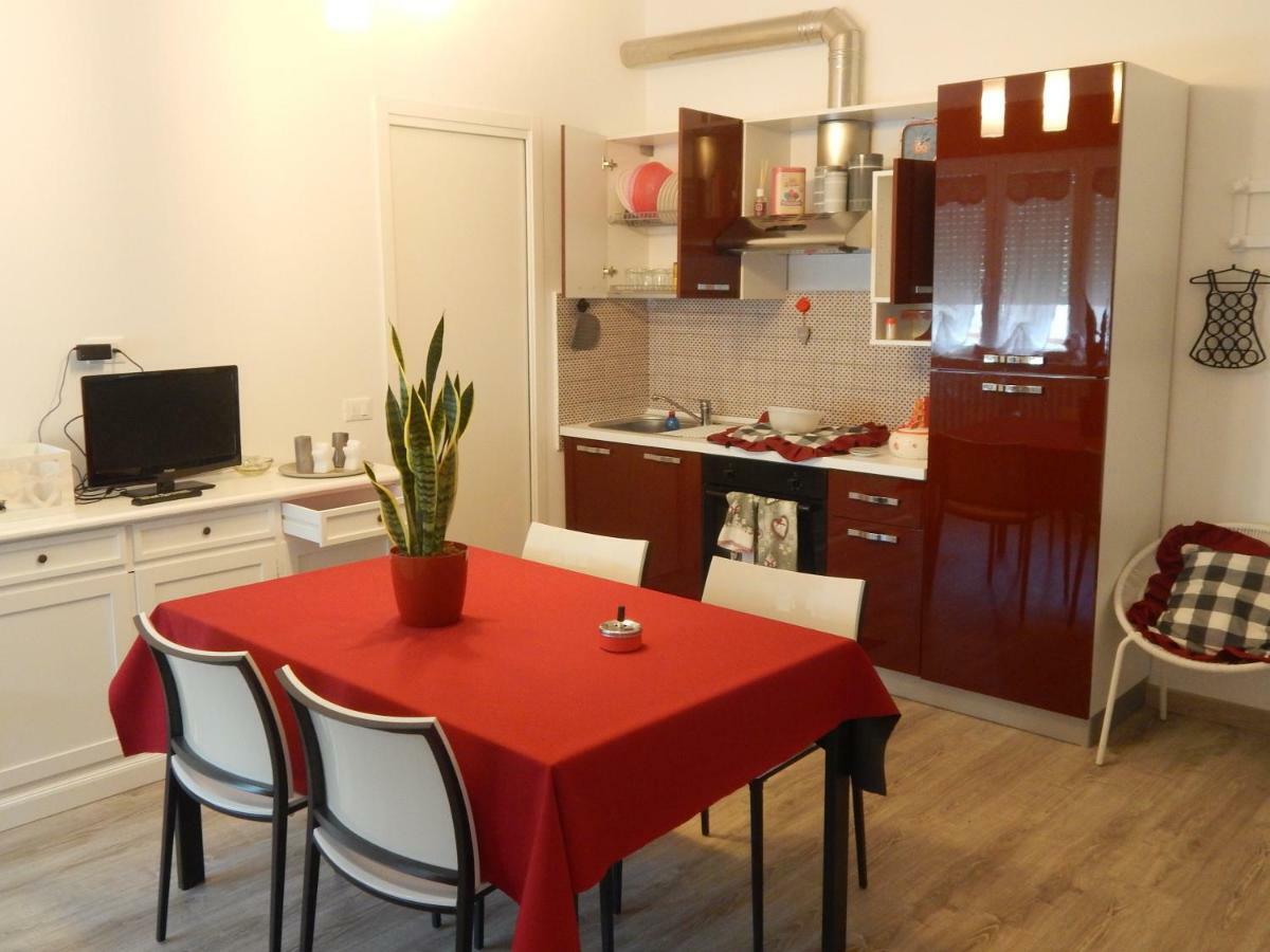 누마나 Casa Linda, A Due Passi Dal Mare 아파트 외부 사진